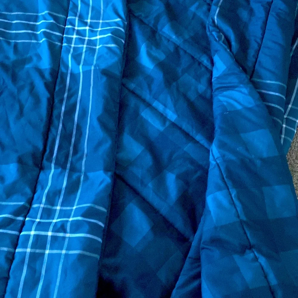 The Big One Down-Alternative‎ Reversible Comforter King Blue Checker